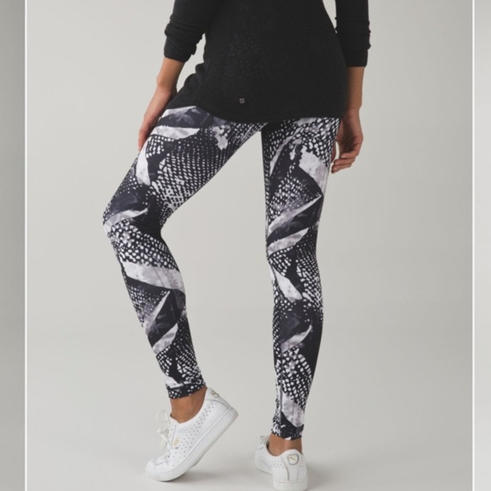 Lululemon Wunder Under Leggings
